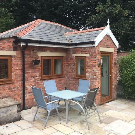 The Old Vicarage Lodge Mánchester Exterior foto